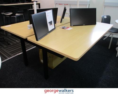 PR5766 Maple 2-Person Pod - George Walkers Office Furniture Megastore