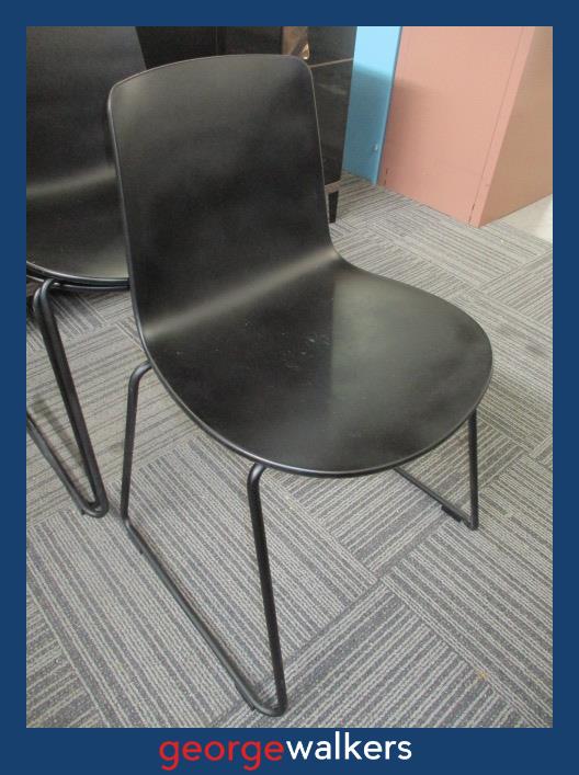 CHAIR – UFL LOTUS ENEA – BLACK – STACKABLE – PR6842