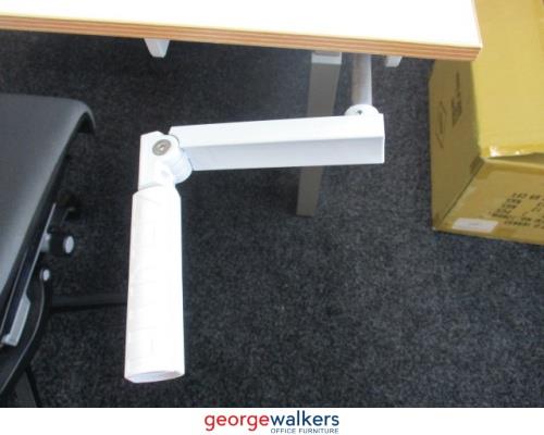 PR5799 White Zenith 2 Man Pod Desk - George Walkers Office Furniture Megastore