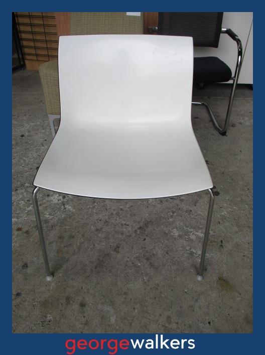 VL77 Black Meeting Chair - George Walkers Office Furniture Megastore