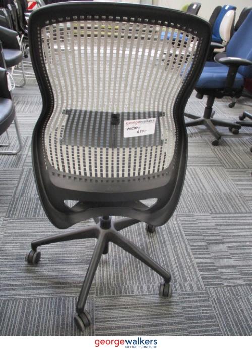 PR5504 - Black/White Formway Office Chair - George Walkers Office Furniture Megastore