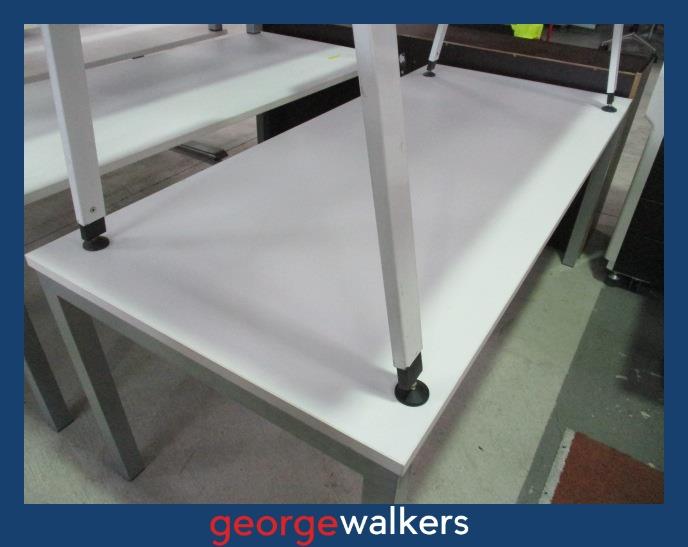 PR6408 White Melteca Desk / Table