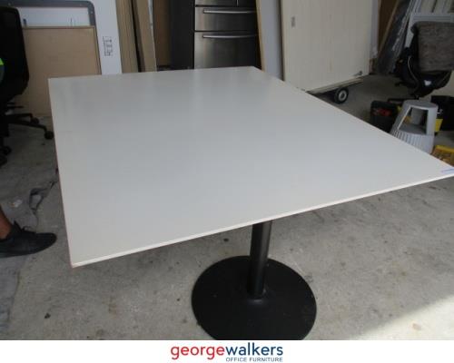SM14 - White Meeting Table - George Walkers Office Furniture Megastore