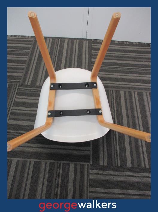 PR5662 - White Tub Chair - George Walkers Office Furniture Megastore