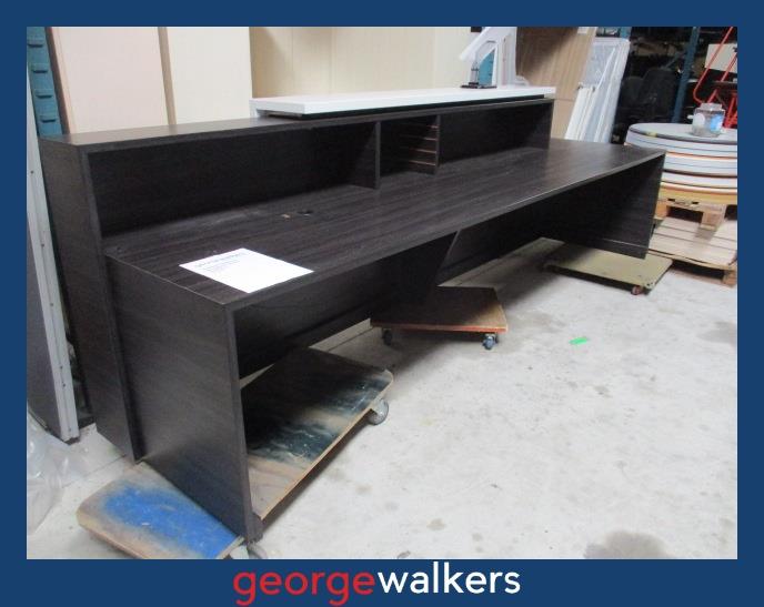 RECEPTION COUNTER – CUSTOM MADE – 3.4M – WHITE / CHOCOLATE WOODGRAIN – PR6951