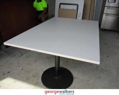 SM13 - White Meeting Table - George Walkers Office Furniture Megastore