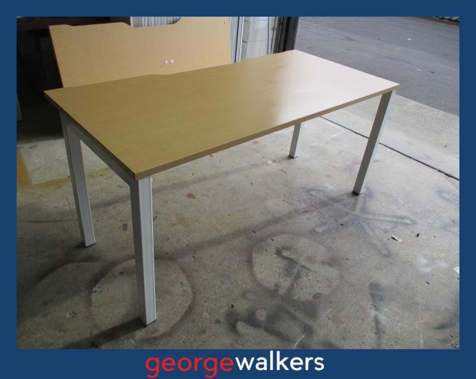 Maple Straight Desk