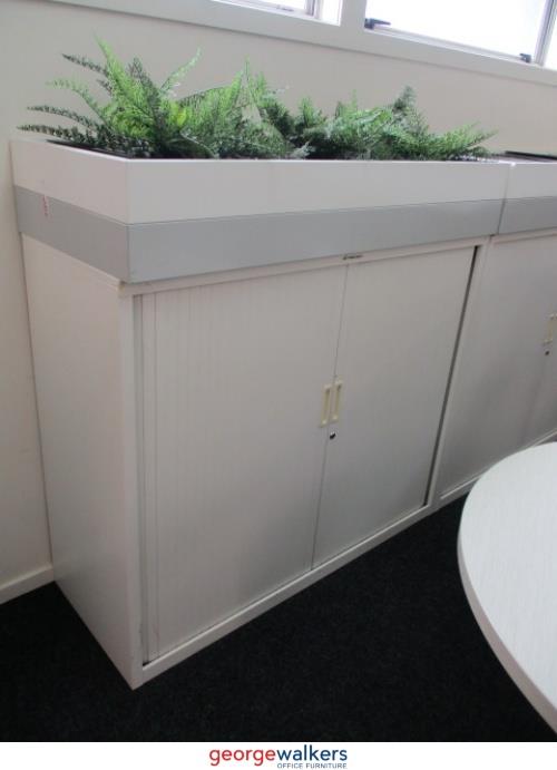 PR5757 White Precision Tambour with Planter - George Walkers Office Furniture Megastore