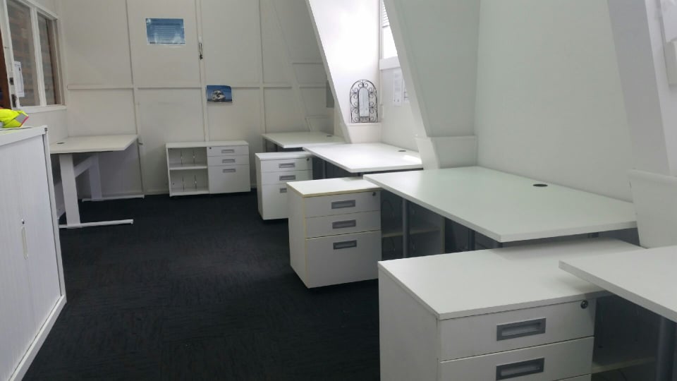 Why the Building Industry Loves George Walkers for Sustainable Site Office Furniture