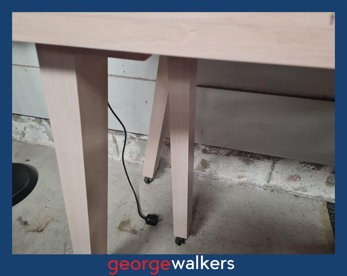 PR6558  Table / Heavy Duty Bench