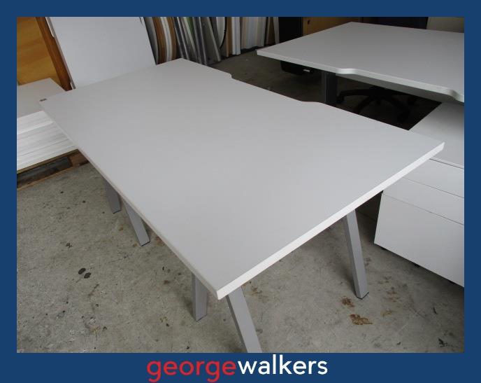 PR4879 - White Straight Desk - George Walkers Office Furniture Megastore
