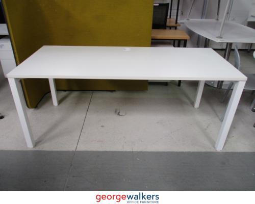 Desk - Straight Desk - White - 1800 x 800 x 730mm