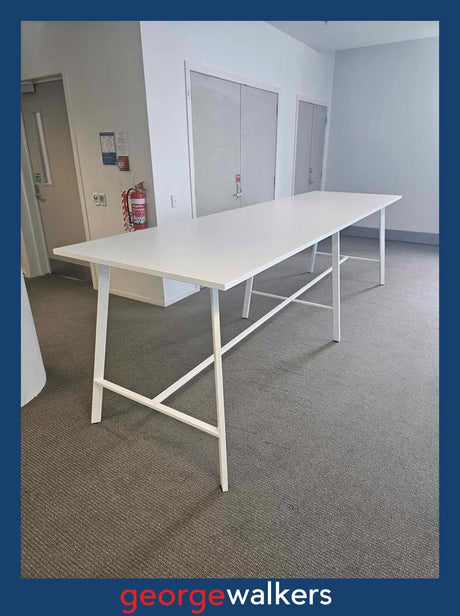 PR5091 - White Bar Leaner - George Walkers Office Furniture Megastore
