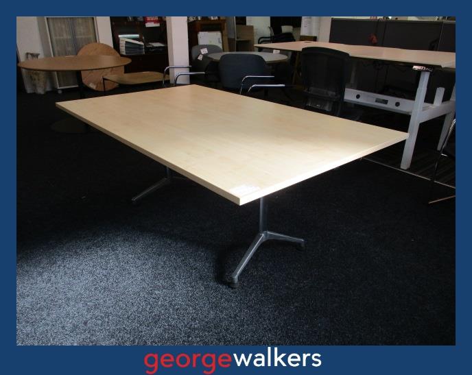 MEETING TABLE – COMMERCIAL – 1800 x 1100MM – MAPLE – PR6808