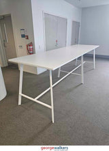 PR5091 - White Bar Leaner - George Walkers Office Furniture Megastore
