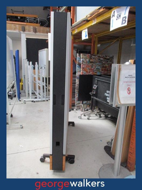 PR6151  White Thinking Wall Mobile Divider - George Walkers Office Furniture Megastore