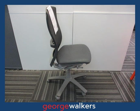 PR5651 - Formway Life Chair Orig RRP over $1400 (Professionally cleaned and tested) - George Walkers Office Furniture Megastore