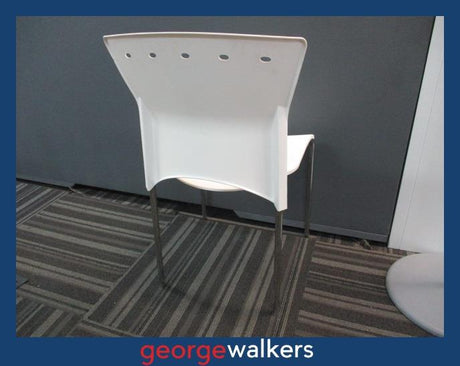 PR5961  White  Plastic Café Chair - George Walkers Office Furniture Megastore