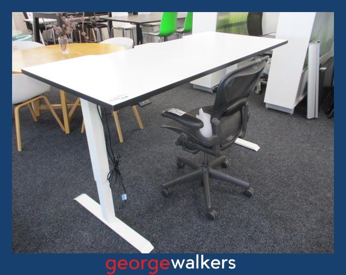 PR6290  White  Electric Desk 1.8M - George Walkers Office Furniture Megastore