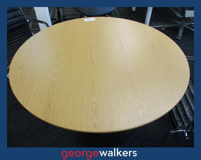 MEETING TABLE – 1200 ROUND – COMMERCIAL – WOODGRAIN – PR6809