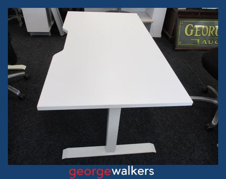 PR6299  White  Electric Desk 1.4M - George Walkers Office Furniture Megastore