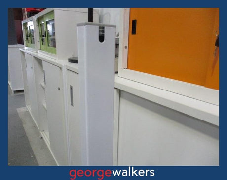 PR6039  White  Metal Whiteboard Stand - George Walkers Office Furniture Megastore