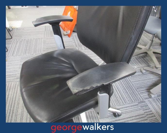 PR6326  Black Sitland Spirit Executive Office Chair - damaged armrest - George Walkers Office Furniture Megastore