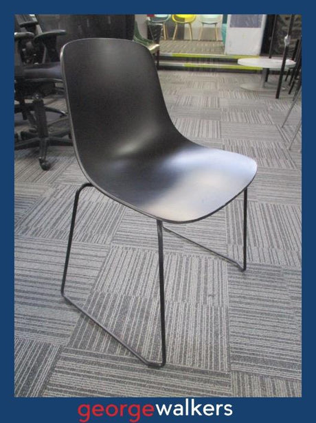 PR6690  Black Vidak Black Visitor Chair - George Walkers Office Furniture Megastore