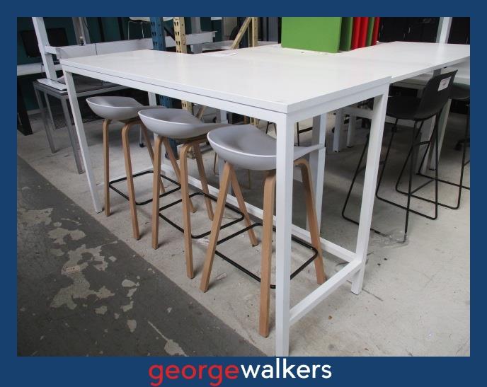 Bar leaner height table - Commercial - White - 1.8m - PR6978
