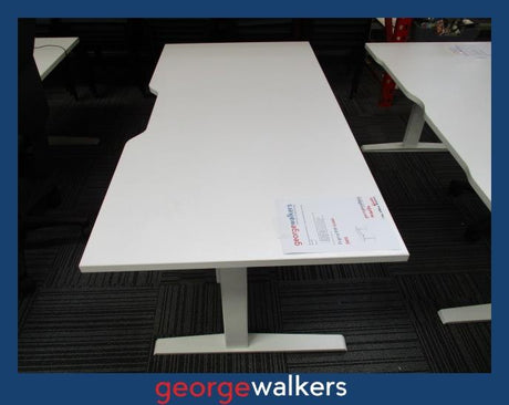 PR6254  White Linak Electric Desk 1.6M