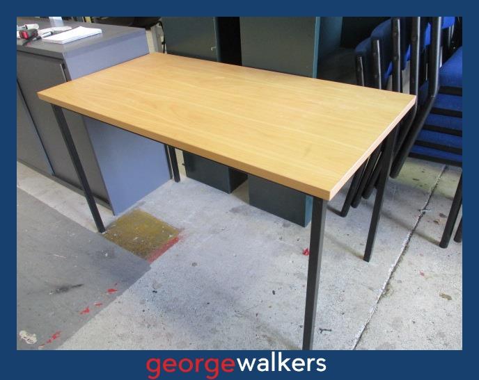 Table – Tawa melteca – Black metal base – 1.2m – PR7008