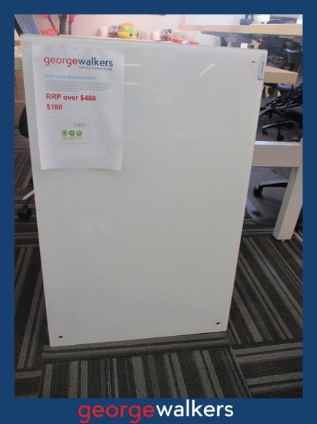 WHITEBOARD GLASS 900 x 600MM BOYD VISUALS WALL MOUNT