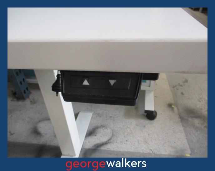 Desk - Electric sit/stand - Height adjustable - 1.8m - PR6974