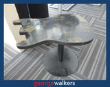 Side table – Guitar shaped – Black/gold – Pedestal base – PR7031