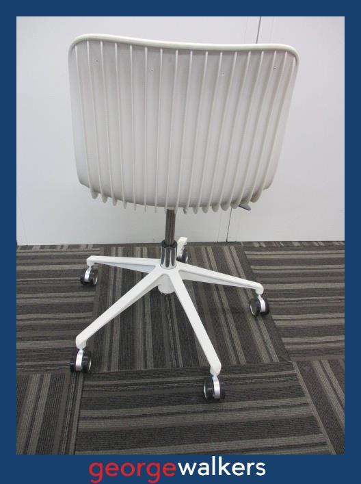 PR5709 - White/Grey Dragonfly  Meeting Chair - George Walkers Office Furniture Megastore