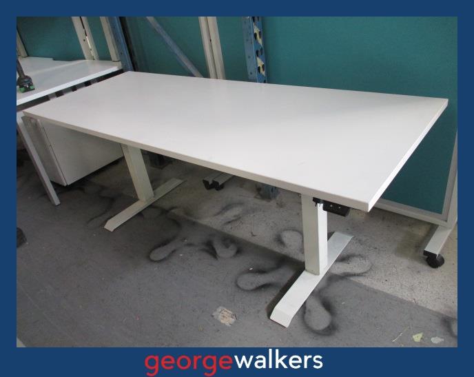 Desk - Electric sit/stand - Height adjustable - 1.8m - PR6974