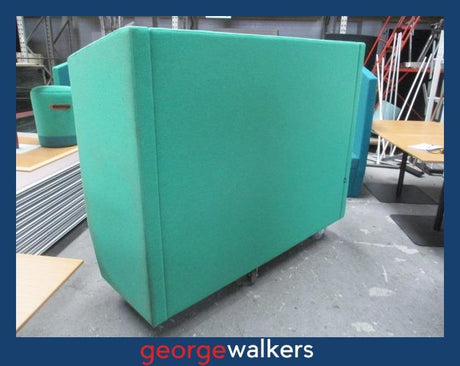 PR6655  Green/Light Green Vidak Huddle Booth Seating - George Walkers Office Furniture Megastore