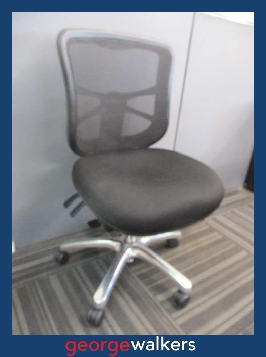 Office chair – Buro Metro – Mesh back – Aluminium base – RRP $800+ – PR6996