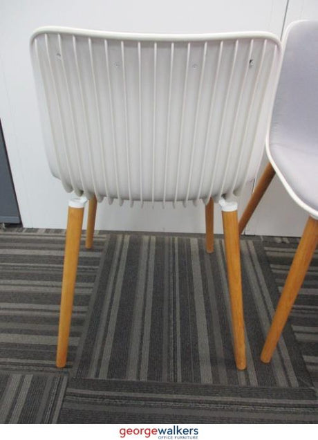 PR5710 - White/Grey Dragonfly  Reception Chair - George Walkers Office Furniture Megastore