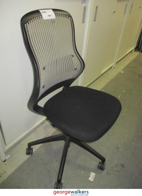 PR5815  Black/Cream Knoll Office Chair - George Walkers Office Furniture Megastore