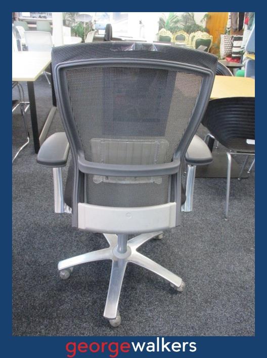 Formway Life chair - Alloy base - Adjustable arms - RRP $1,400+ - PR6980