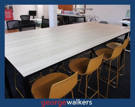 PR6365  Maple Woodgrain UFL Leaner and Barstool Set - George Walkers Office Furniture Megastore