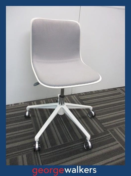 PR5709 - White/Grey Dragonfly  Meeting Chair - George Walkers Office Furniture Megastore