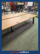 VL3  Touchdown Table 5m - George Walkers Office Furniture Megastore