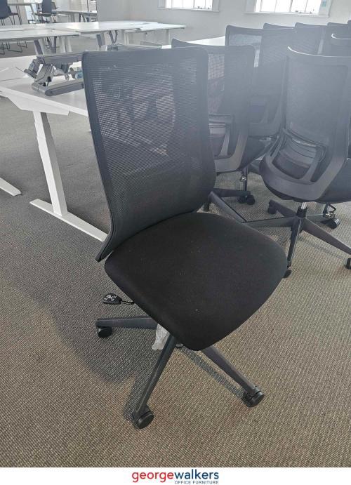 Chair - Office Chair - Okamura - Black
