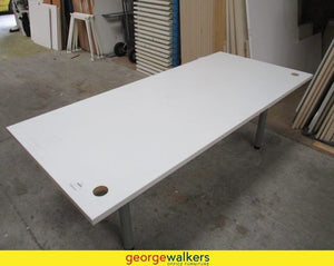 White Wide Straight Desk - 2000mm