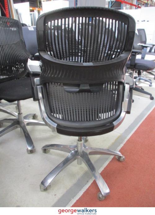 Chair - Office Chair - Formway Brand - Black