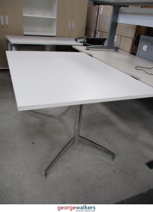 Table - Meeting Table - Melteca Meeting Room Table - White - 1000x1400mm