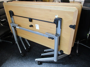 1600mm Mobile Folding Table Limewood