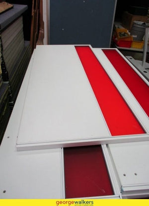 1600mm Desk Partition Pod Desk Partition Red/White